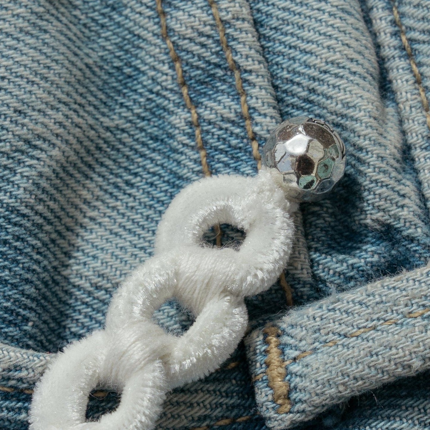 Annulette  ·  White Velvet and Hammered Beads