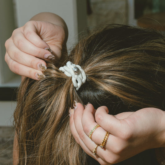 Annulette  ·  White Velvet and Hammered Beads - RayahHair