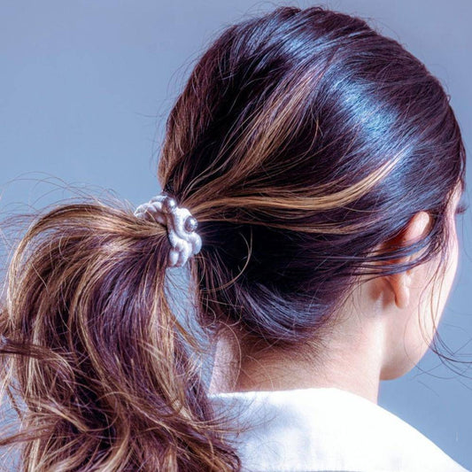 Annulette · White Velvet and Smooth Beads - RayahHair
